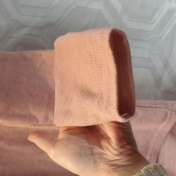 ONLY Dusty Rose Keyhole casual top size Small - Picture 7 of 9